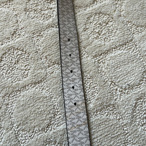 Michael Kors Belt - Picture 5 of 6